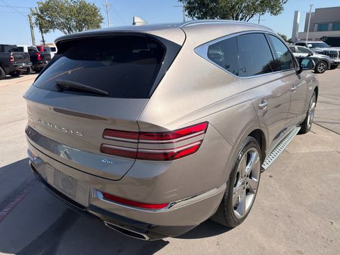 Used 2021 Genesis GV80 2.5T w/ Prestige Package 04 AWD/4WD image 3