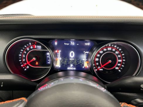 Used 2021 Jeep Gladiator Mojave AWD/4WD image 17