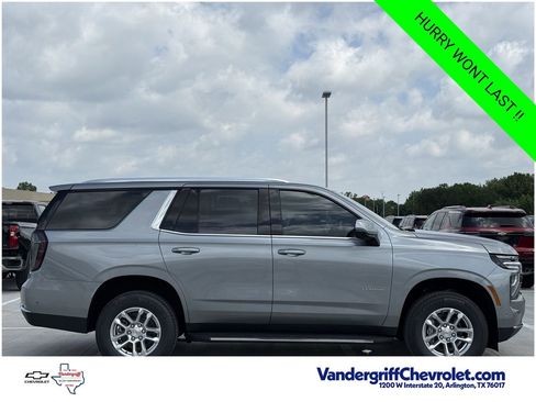 New 2026 Chevrolet Tahoe LT w/ Comfort Package AWD/4WD image 3