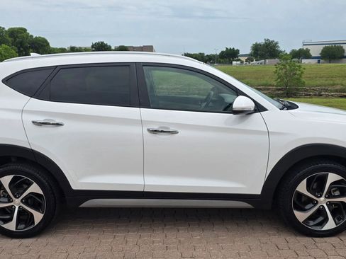 Used 2017 Hyundai Tucson Limited w/ Cargo Package FWD image 8