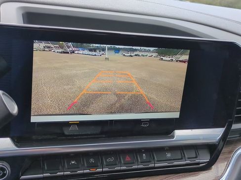 Used 2023 Chevrolet Silverado 1500 LT image 25