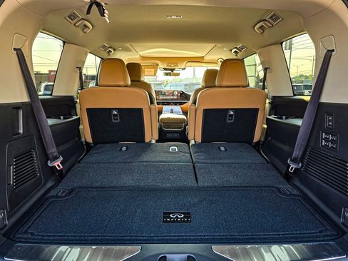 New 2026 INFINITI QX80 Luxe image 36