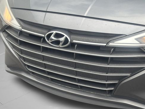 Used 2020 Hyundai Elantra SE FWD image 30