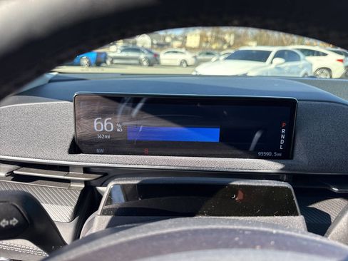 Used 2021 Ford Mustang Mach-E Premium image 23