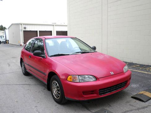 Used 1995 Honda Civic DX image 2