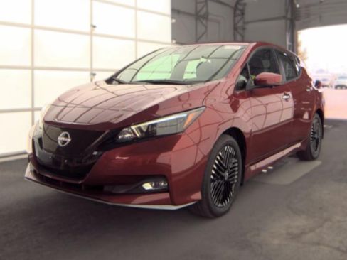 Certified 2024 Nissan Leaf SV Plus FWD image 1