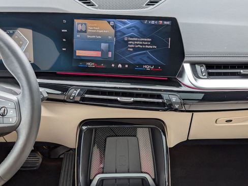 Used 2025 BMW X1 xDrive28i w/ Convenience Package image 27