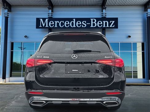 New 2026 Mercedes-Benz GLC 300 4MATIC image 5