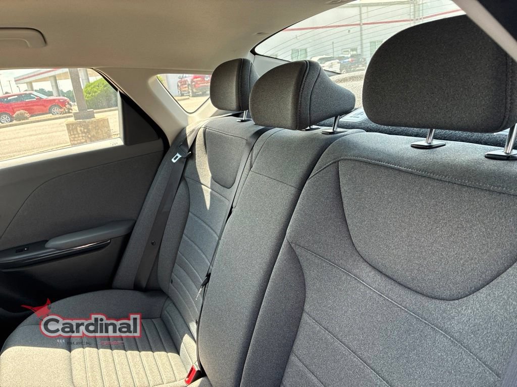 Used 2025 Kia K4 EX FWD image 15