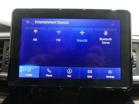 Used 2023 Ford Explorer Limited image 42