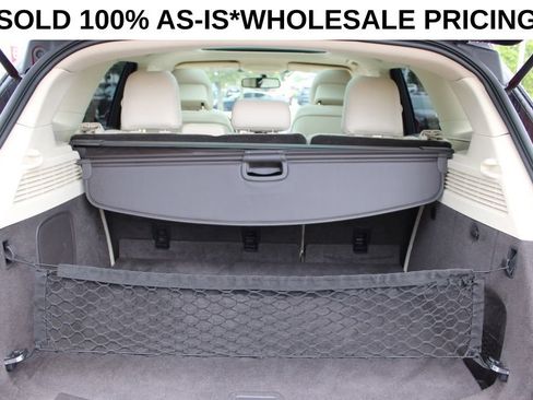 Used 2015 Lincoln MKC FWD w/ Equipment Group 101A Select image 10