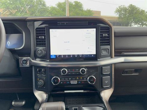 Used 2025 Ford F150 King Ranch w/ FX4 Off-Road Package AWD/4WD image 13