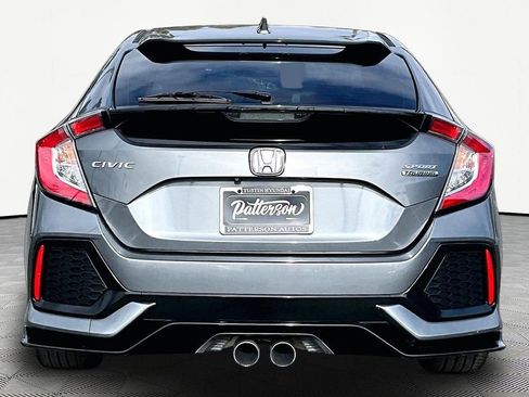 Used 2018 Honda Civic Sport Touring image 4