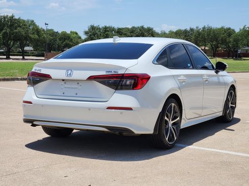 Used 2024 Honda Civic Touring image 6