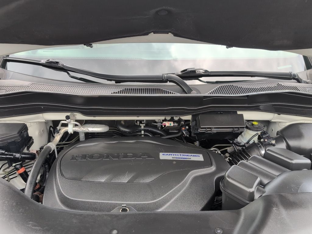 Used 2017 Honda Pilot Touring image 58