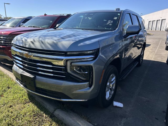 Used 2025 Chevrolet Tahoe LT AWD/4WD image 1