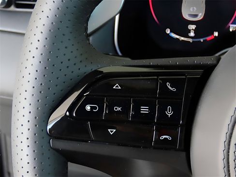 New 2024 Maserati Grecale GT image 39