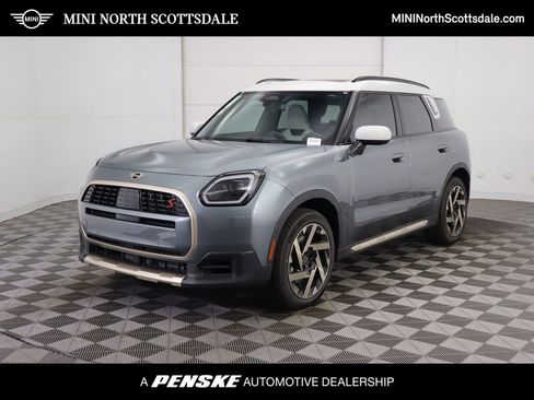 Used 2025 MINI Cooper Countryman S image 1