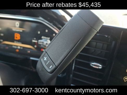 New 2026 GMC Sierra 1500 Elevation image 12