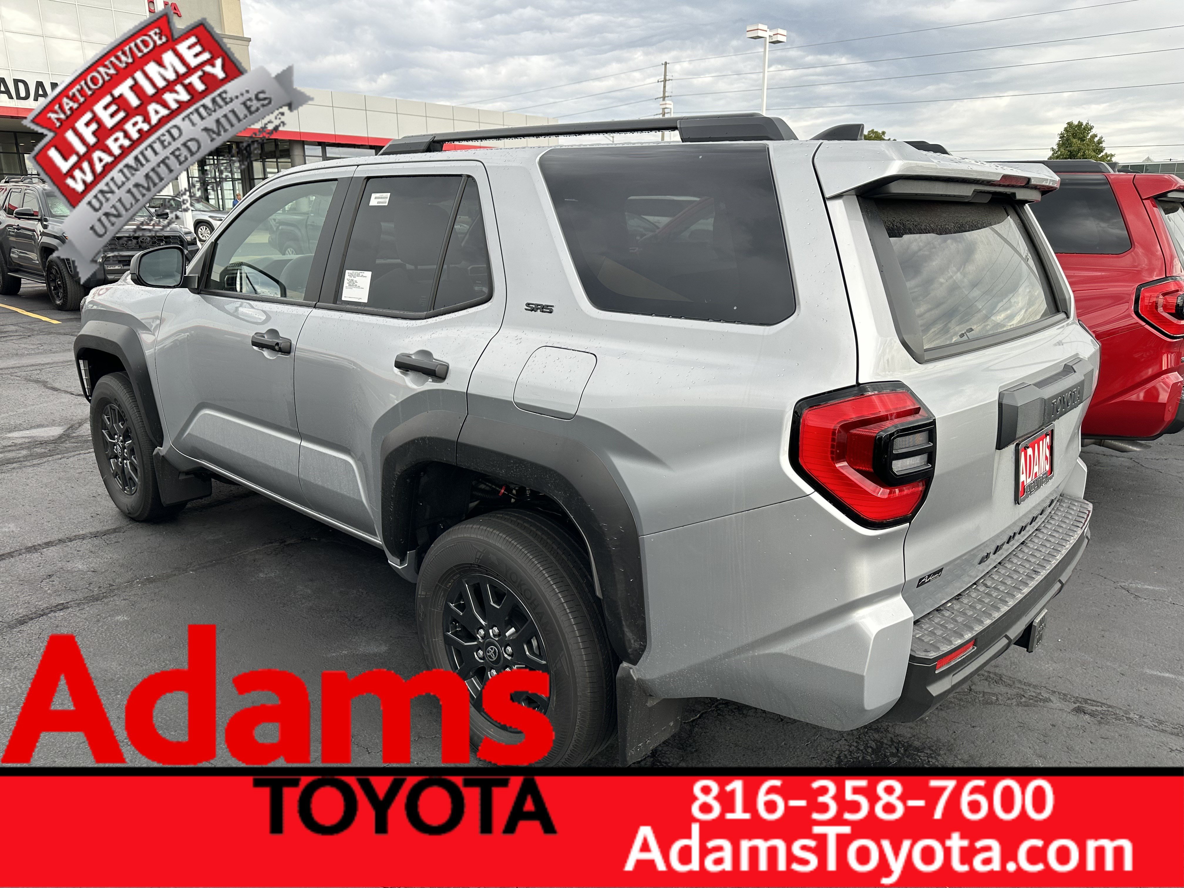 Used 2026 Toyota 4Runner SR5 AWD/4WD image 3