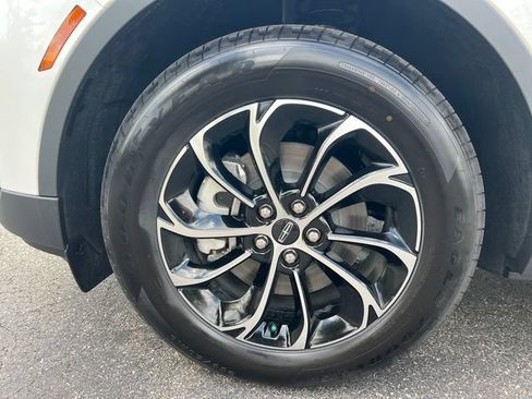 New 2026 Lincoln Nautilus Premier w/ Equipment Group 102A AWD/4WD image 12