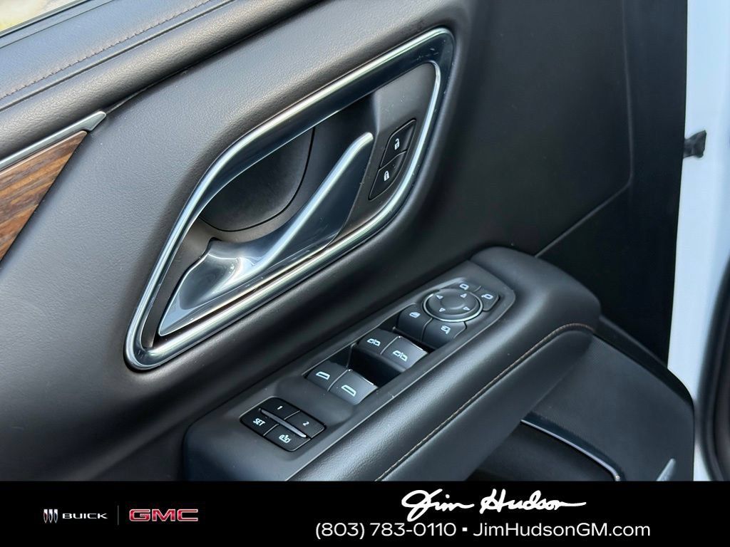 Certified 2023 Chevrolet Tahoe High Country AWD/4WD image 23