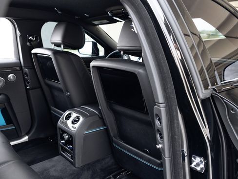 Used 2023 Rolls-Royce Ghost Black Badge w/ Black Badge Ghost Package AWD/4WD image 48