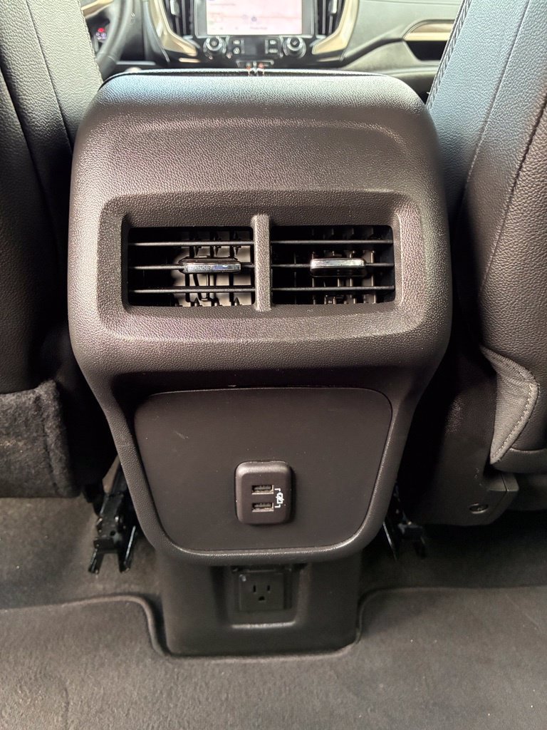 Used 2023 GMC Terrain Denali AWD/4WD image 18