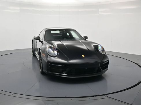 Used 2022 Porsche 911 Carrera 4 GTS image 33