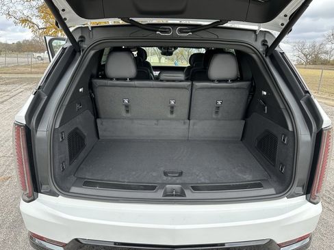 New 2025 Cadillac Escalade IQ Sport 1 w/ LPO, ONYX Package image 12