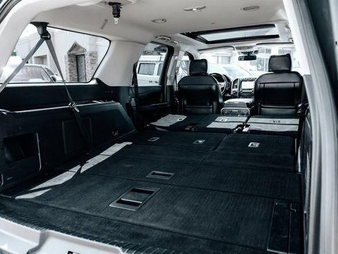Used 2019 Ford Expedition Max Platinum AWD/4WD image 58
