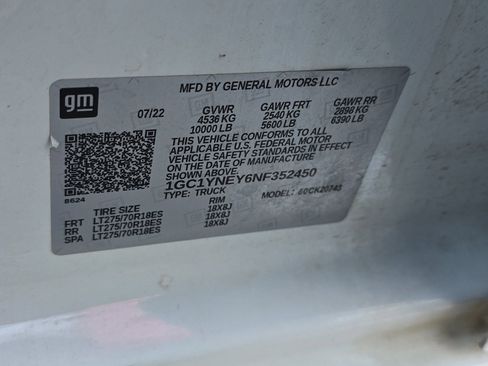 Used 2022 Chevrolet Silverado 2500 LT w/ Convenience Package image 26