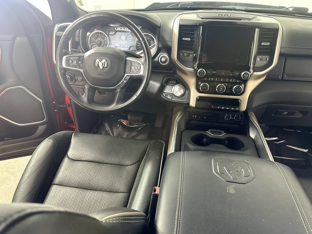 Used 2019 RAM 1500 Laramie RWD image 18