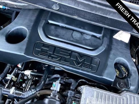 Used 2022 RAM 1500 Big Horn AWD/4WD image 30