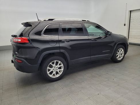 Used 2016 Jeep Cherokee Latitude image 10