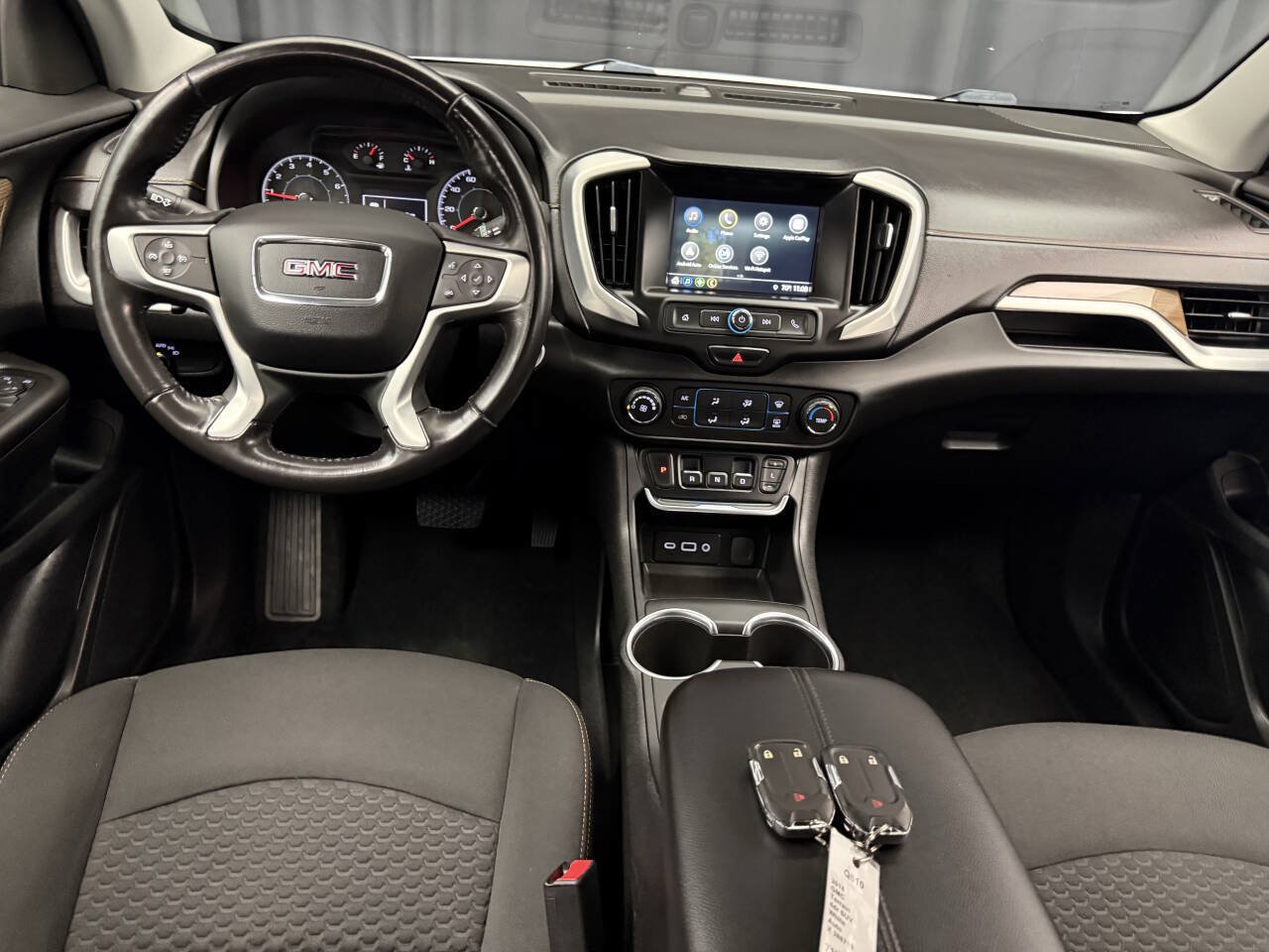 Used 2018 GMC Terrain SLE FWD image 17