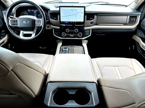 Used 2024 Ford Expedition Max Limited AWD/4WD image 30