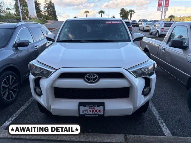 Used 2019 Toyota 4Runner SR5 AWD/4WD image 1
