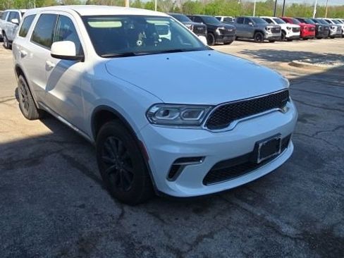 Used 2021 Dodge Durango SXT w/ Trailer Tow Group IV AWD/4WD image 2