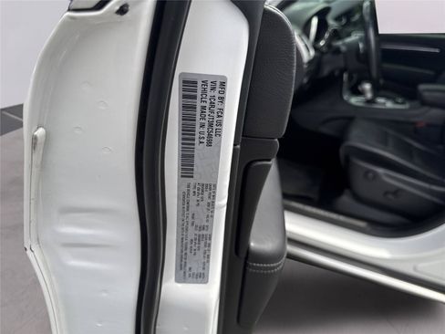 Used 2021 Jeep Grand Cherokee Summit AWD/4WD image 37