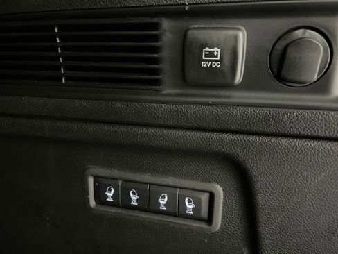 Used 2024 Jeep Wagoneer L Series II w/ Flexible Seating Group image 43