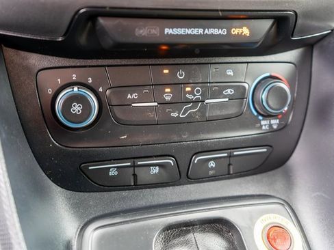 Used 2022 Ford Transit Connect XL image 30