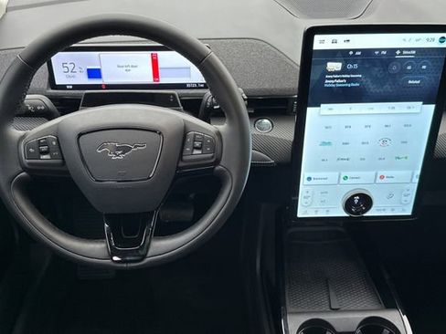Used 2023 Ford Mustang Mach-E Premium image 12