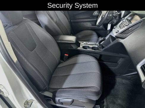 Used 2017 Chevrolet Equinox LT w/ Convenience Package FWD image 14