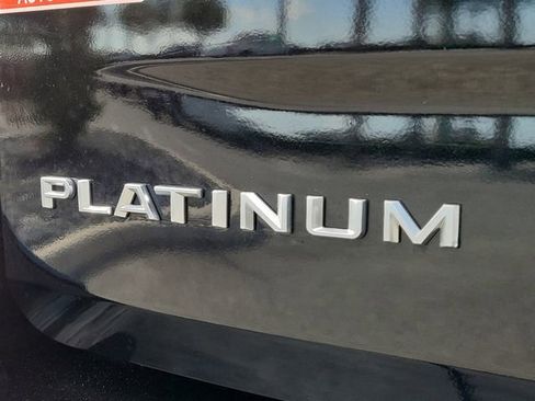 Used 2025 Ford Expedition Platinum AWD/4WD image 7