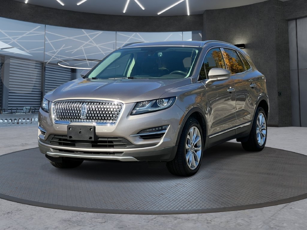 Used 2019 Lincoln MKC Select w/ Select Plus Package AWD/4WD image 2