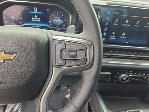Used 2023 Chevrolet Silverado 1500 LTZ AWD/4WD image 20