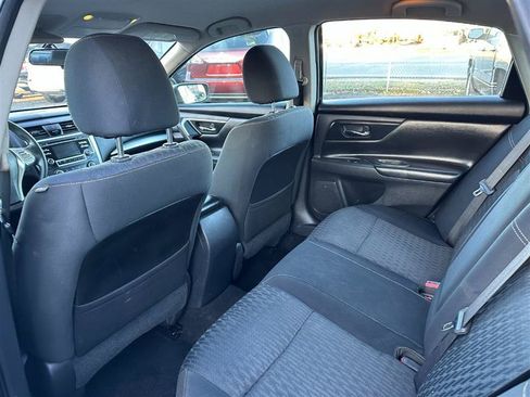 Used 2017 Nissan Altima 2.5 S w/ Power Driver Seat Package FWD image 16