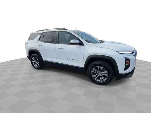 Certified 2025 Chevrolet Equinox LT w/ Convenience Package II FWD image 3