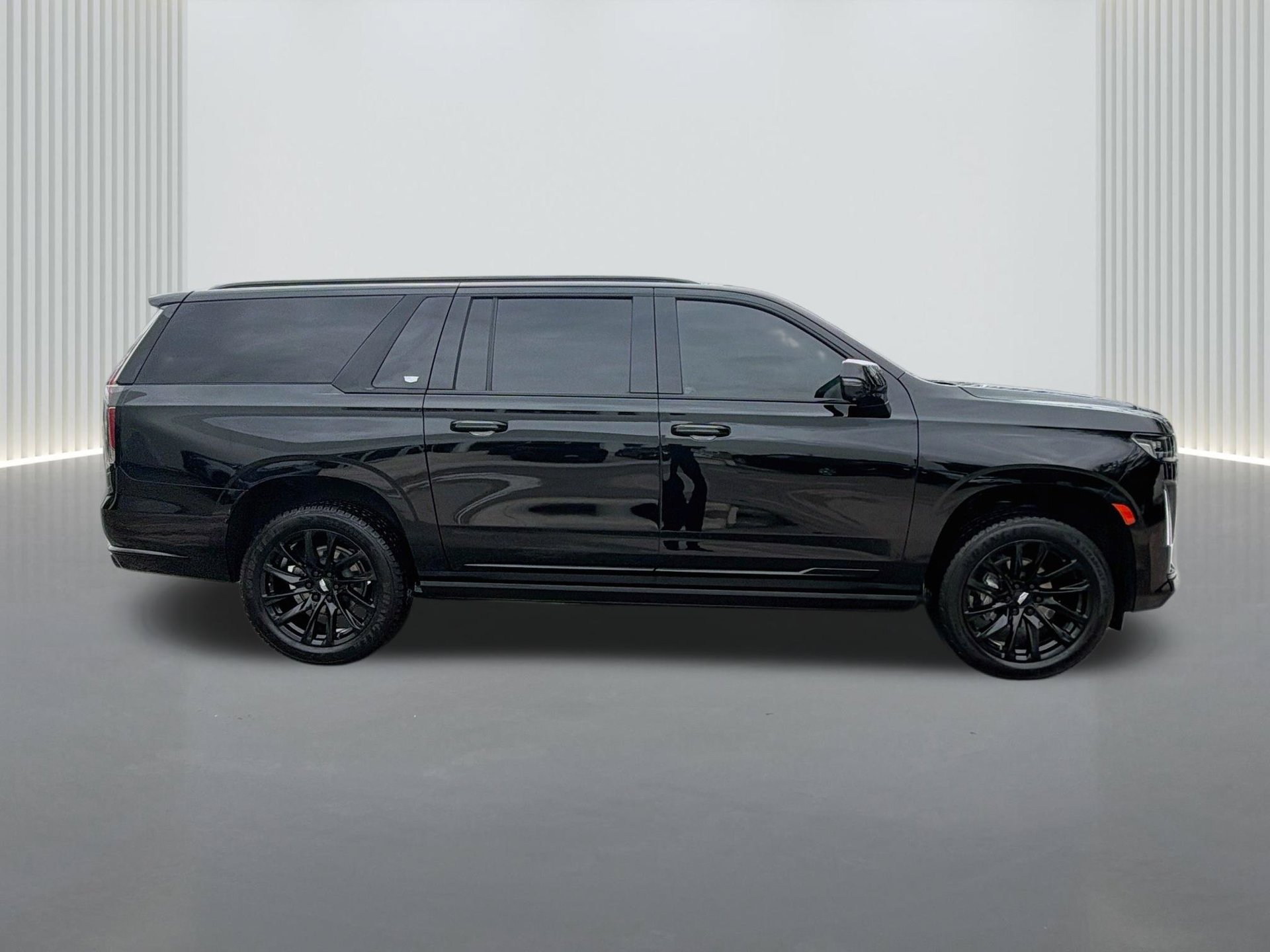Certified 2023 Cadillac Escalade ESV Sport Platinum w/ LPO, ONYX Package RWD image 7